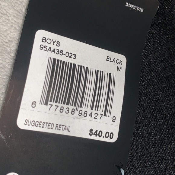 NWT Jordan boys mesh jersey tank top - Picture 4 of 4